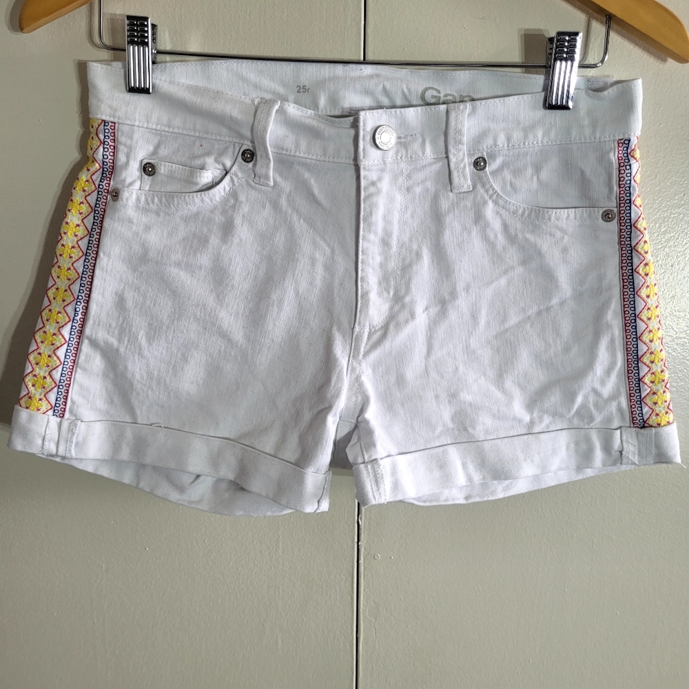 Gap Shorts